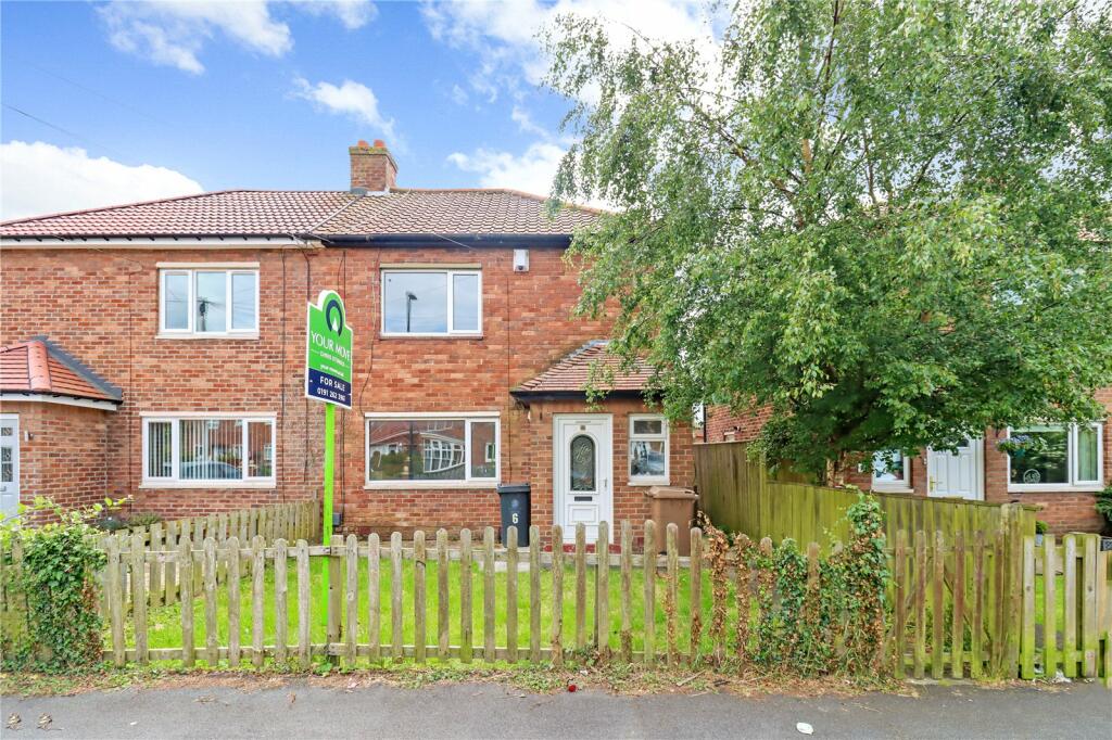 2 bedroom semidetached house for sale in Hall Drive, Camperdown