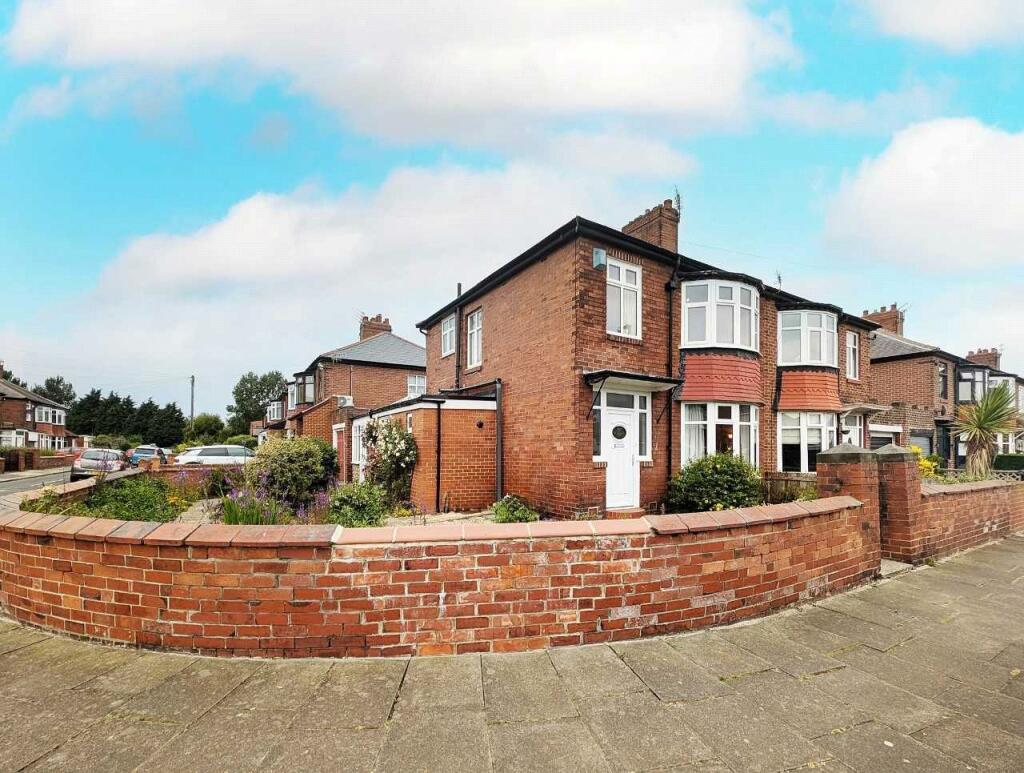 3 bedroom semi-detached house for sale in Forrest Road, Wallsend, Tyne and Wear, NE28