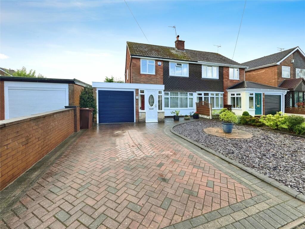 Main image of property: Len Davis Road, Willenhall, West Midlands, WV12