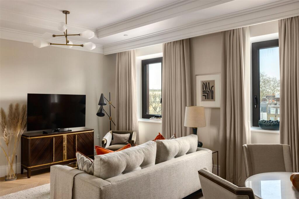 Main image of property: Auriens, 2 Dovehouse Street, Chelsea, SW3