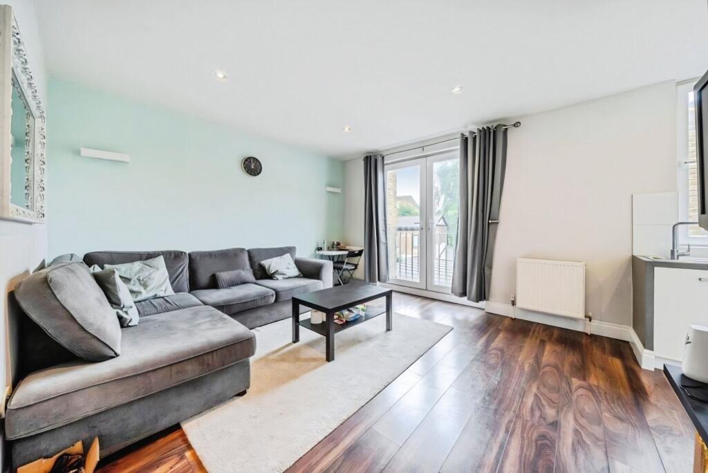 Main image of property: Catford Hill, London, SE6