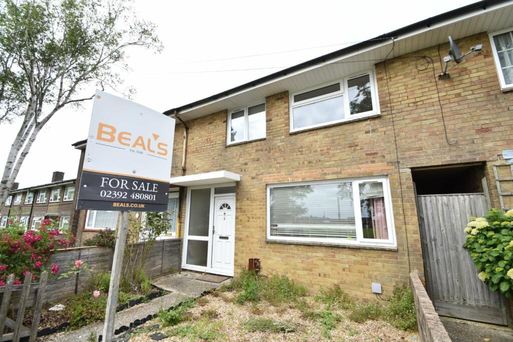 3 bedroom terraced house for sale in Longstock Road, Havant, PO9
