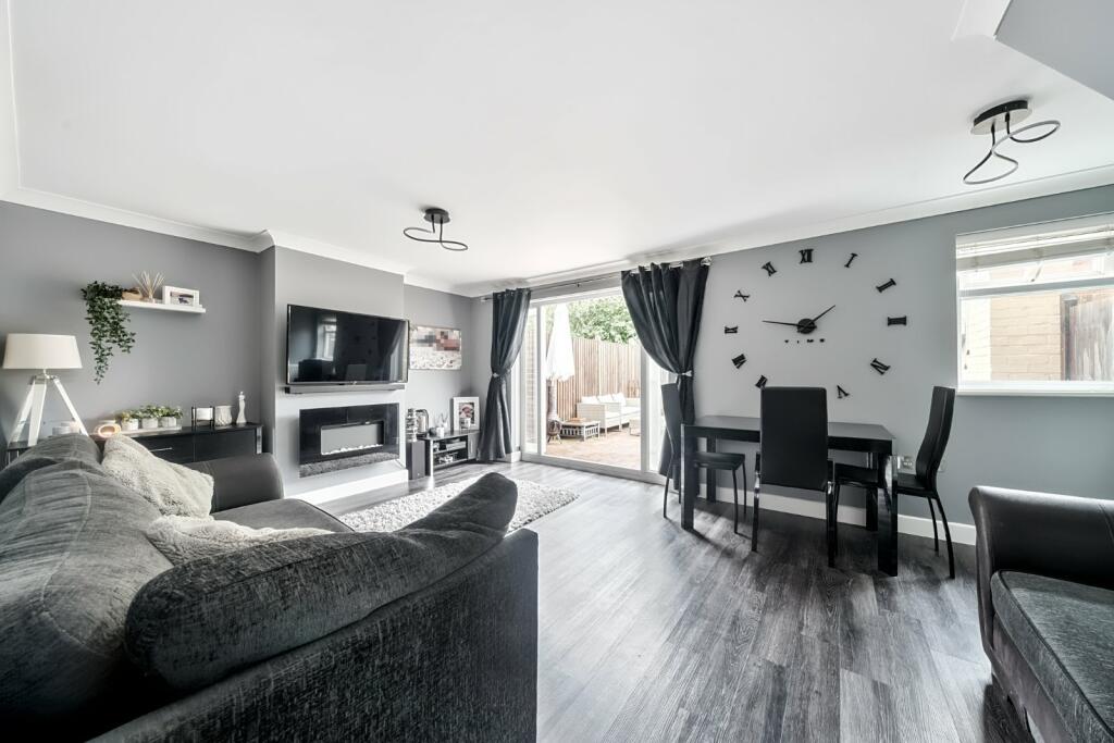Main image of property: Broadmere Avenue, Havant, Hampshire, PO9