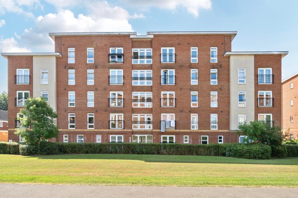 Main image of property: Little Hackets, Havant, Hampshire, PO9