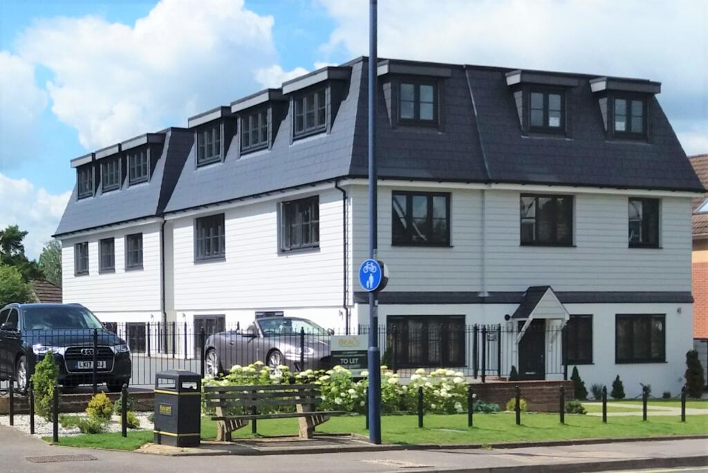 Main image of property: London Road GOLD SUB, Cowplain, Waterlooville, PO8