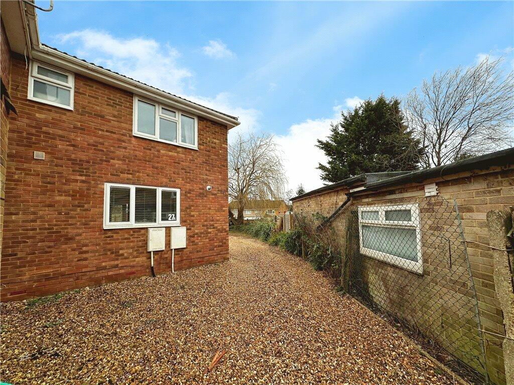 2 bedroom end of terrace house for sale in Duncan Road, Woodley, Reading, RG5