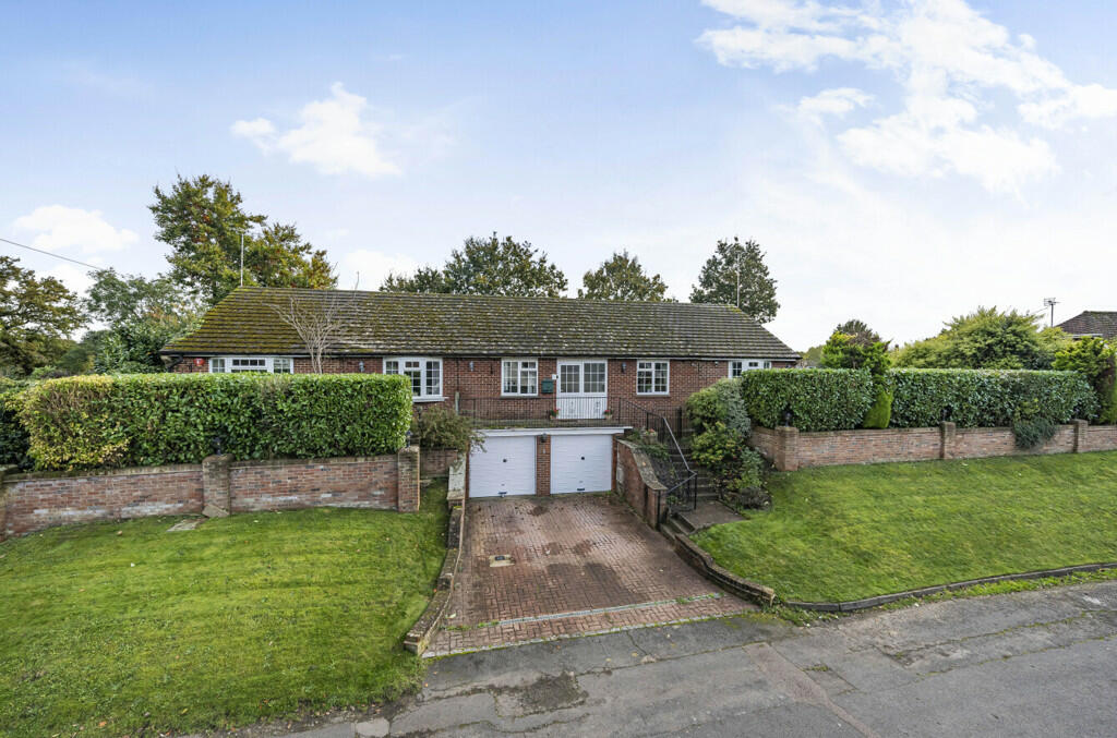 Main image of property: Old Bath Road, Sonning, Reading