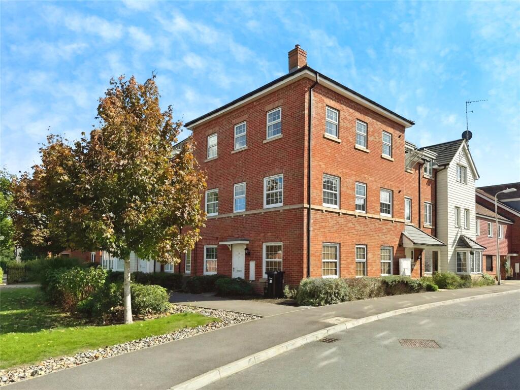 Main image of property: Clover Rise, Woodley, Reading