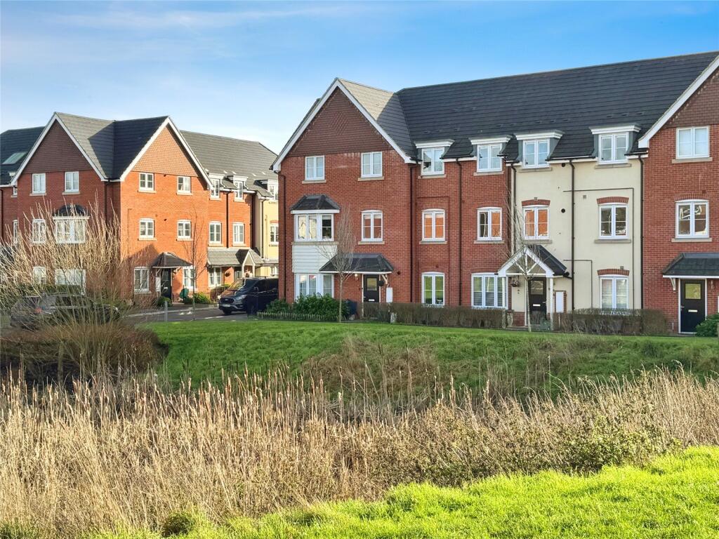 Main image of property: Elm Drive, Woodley, Reading