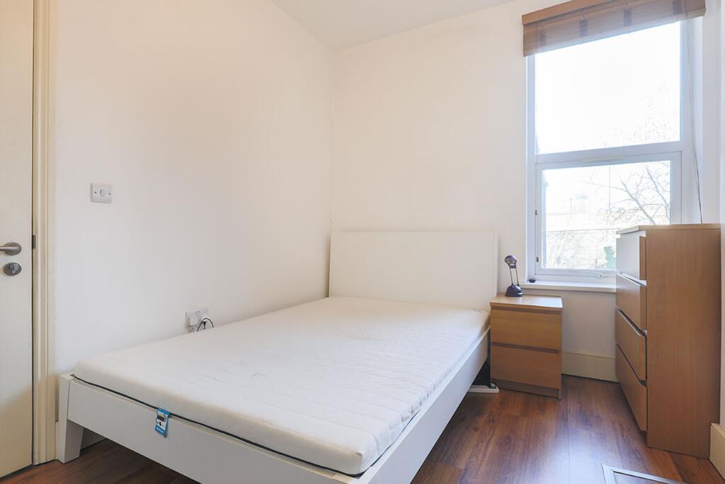 Main image of property: Searles Road, London, SE1