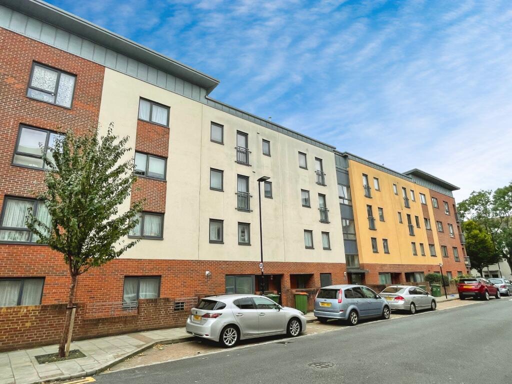 Main image of property: Stratford Road, London, E13