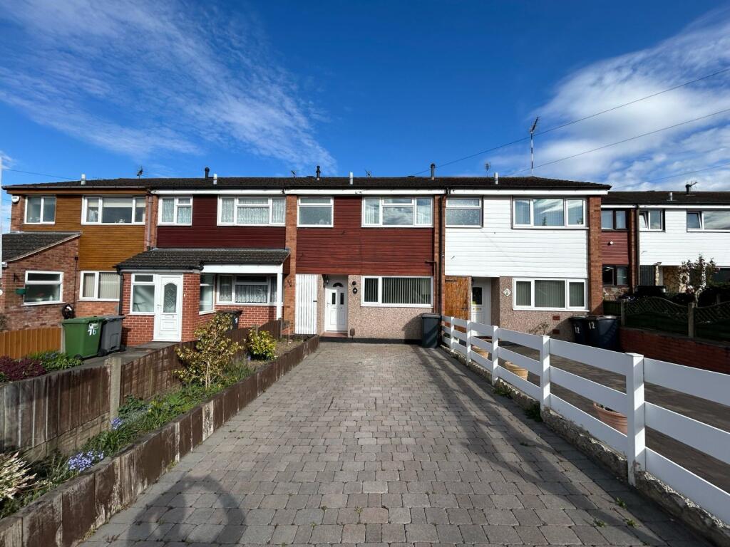 Main image of property: Kings Gardens, Bedworth, Warwickshire, CV12
