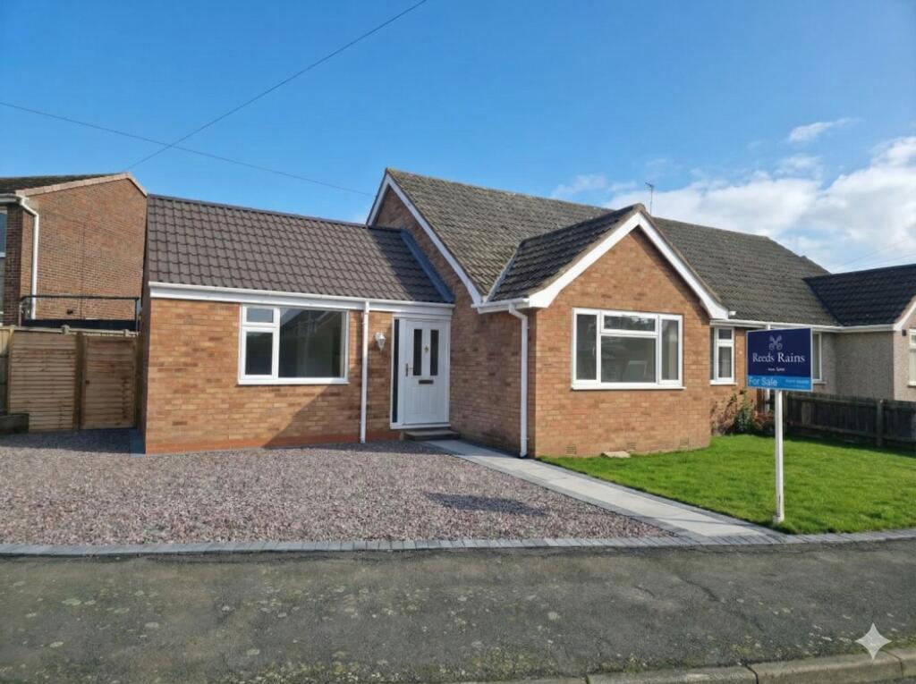 Main image of property: Mount Pleasant Road, Bedworth, Warwickshire, CV12