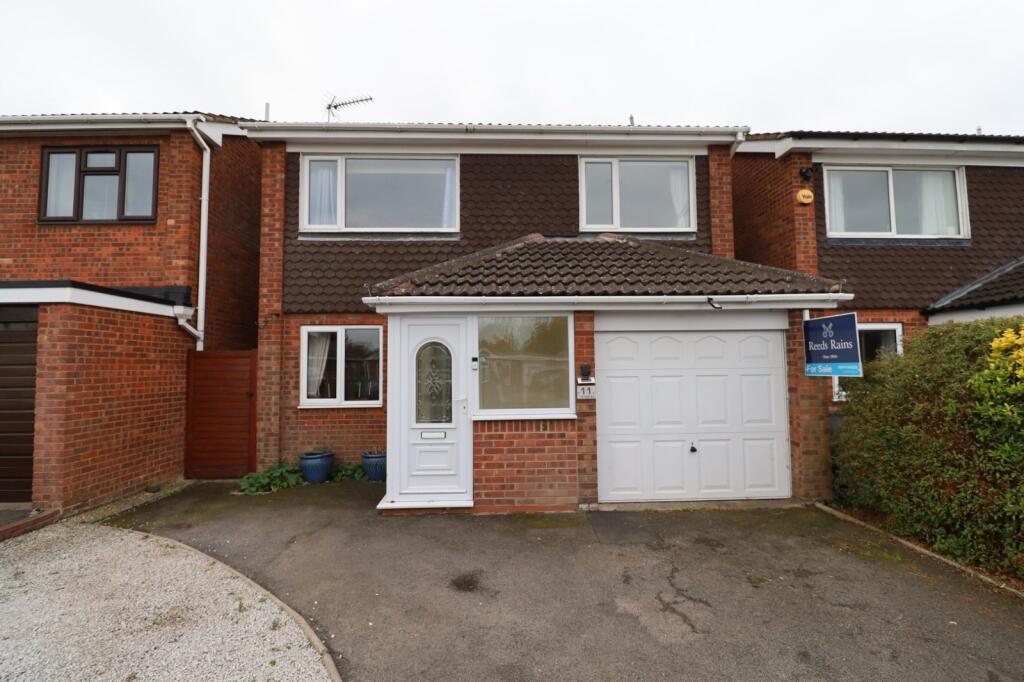 Main image of property: The Birches, Bulkington, Bedworth, Warwickshire, CV12