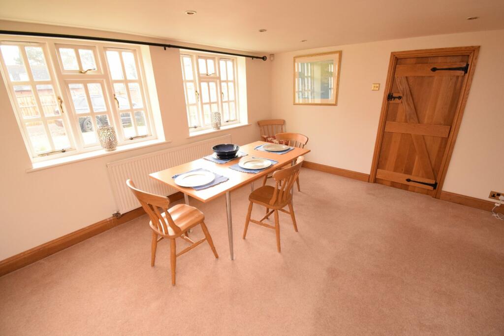 Additional property image - Back Lane, Birdingbury, Warwickshire, CV23