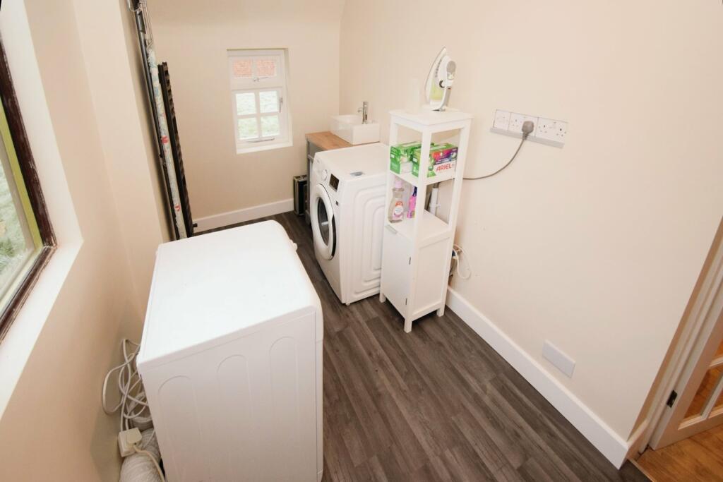 Additional property image - Back Lane, Birdingbury, Warwickshire, CV23