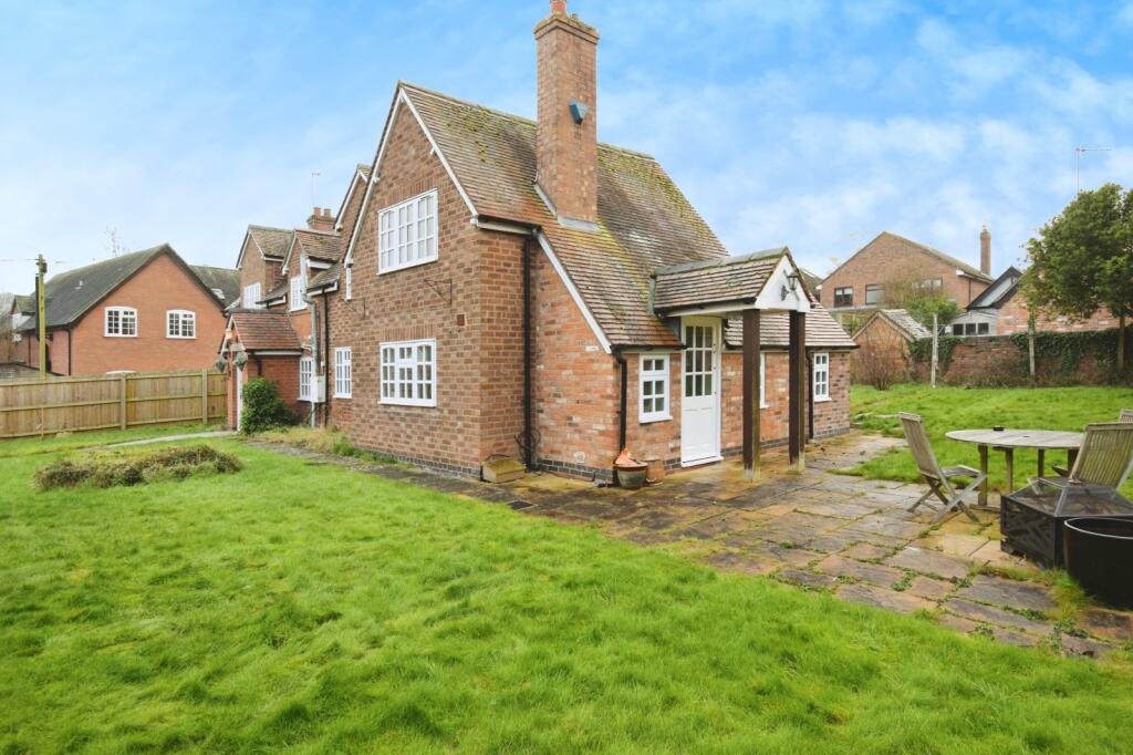 Additional property image - Back Lane, Birdingbury, Warwickshire, CV23