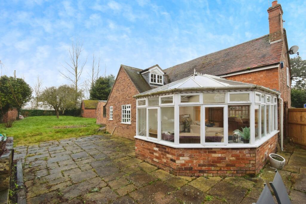 Additional property image - Back Lane, Birdingbury, Warwickshire, CV23