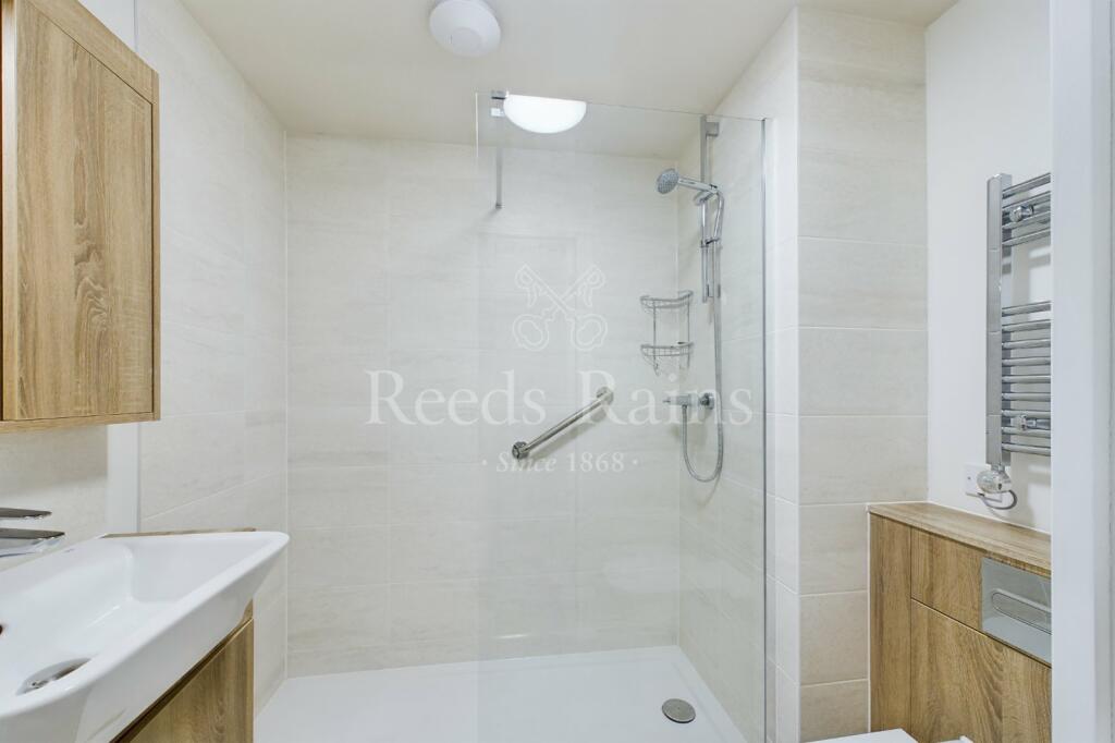 Additional property image - Birchwood Park Avenue, Swanley, Kent, BR8
