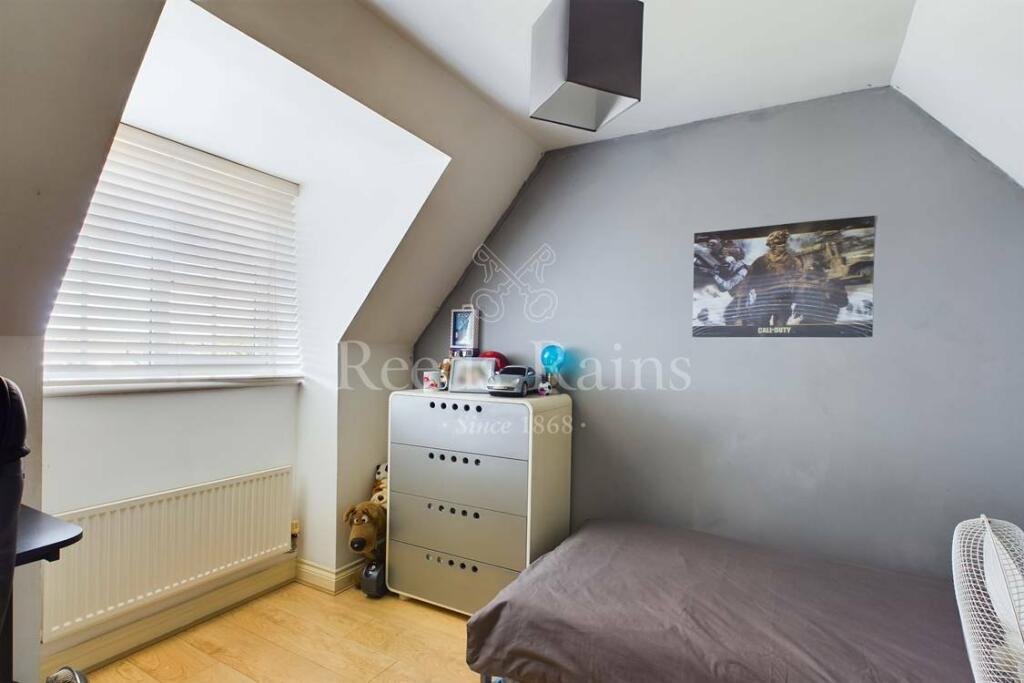 Additional property image - Paper Mill Lane, Dartford, Kent, DA1