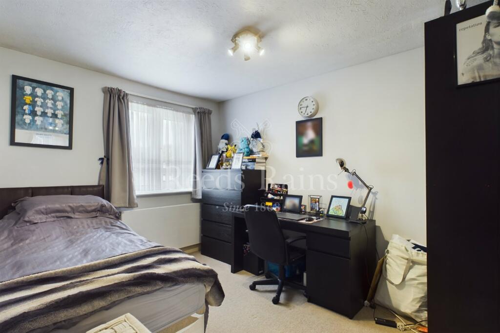 Additional property image - Arundel Road, Dartford, Kent, DA1