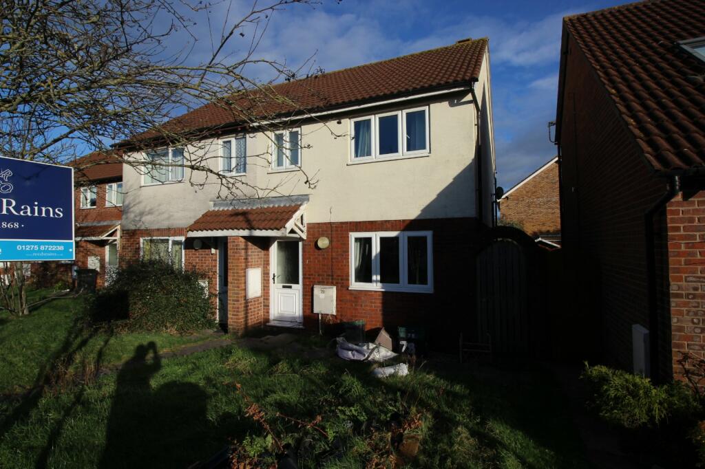 3 bedroom semidetached house for sale in Cannons Gate, Clevedon, North Somerset, BS21