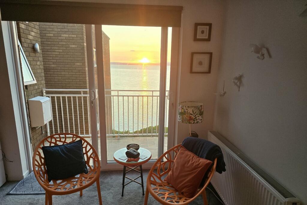 Additional property image - Wellington Terrace, Clevedon, North Somerset, BS21