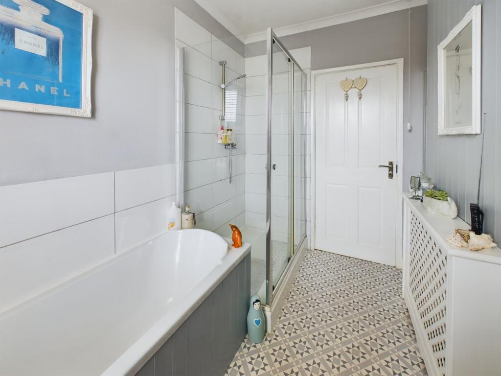 Additional property image - Kenn Road, Clevedon, North Somerset, BS21