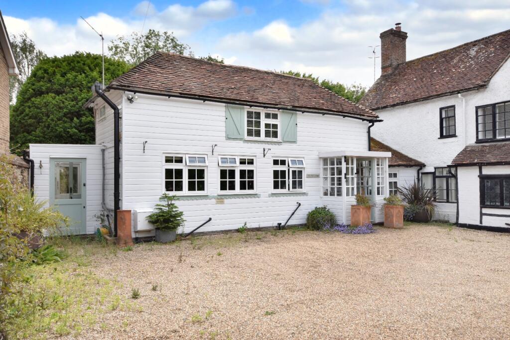 Main image of property: Lee Street, Horley, Surrey, RH6