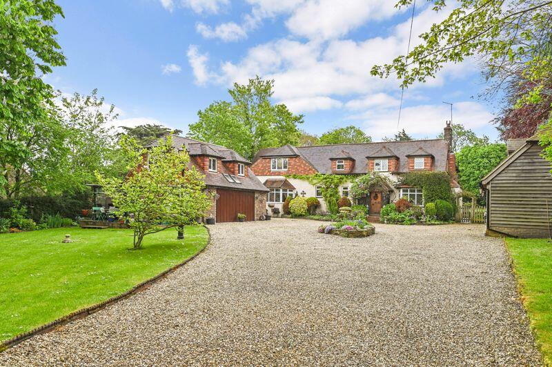 6 bedroom detached house for sale in Henfield Road, Small Dole , BN5