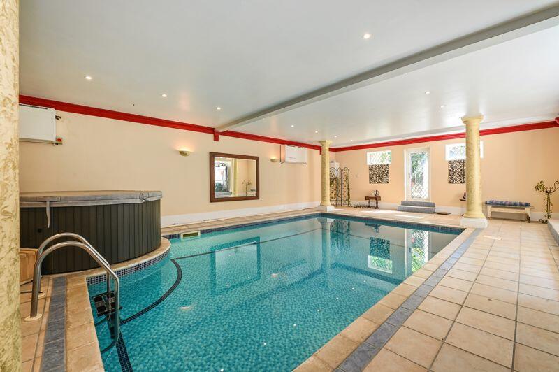 6 bedroom detached house for sale in Henfield Road, Small Dole , BN5