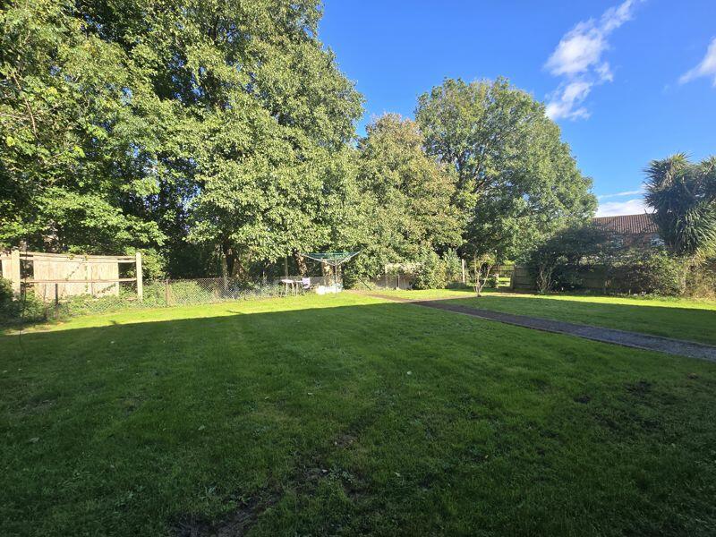 Additional property image - Steyning