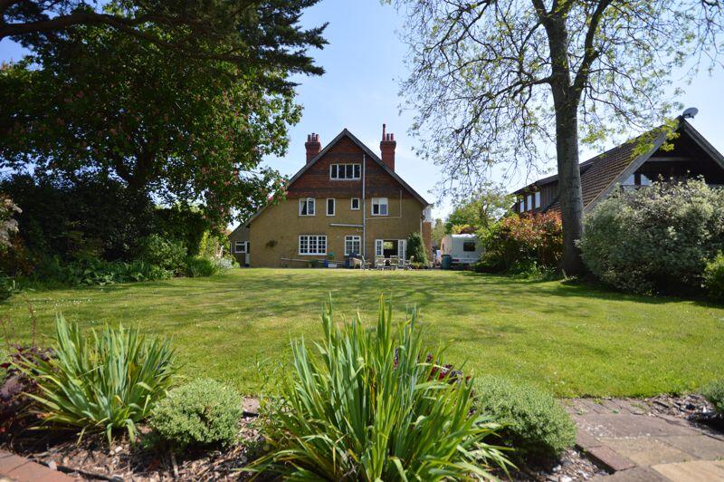 Main image of property: Goring Road, Steyning