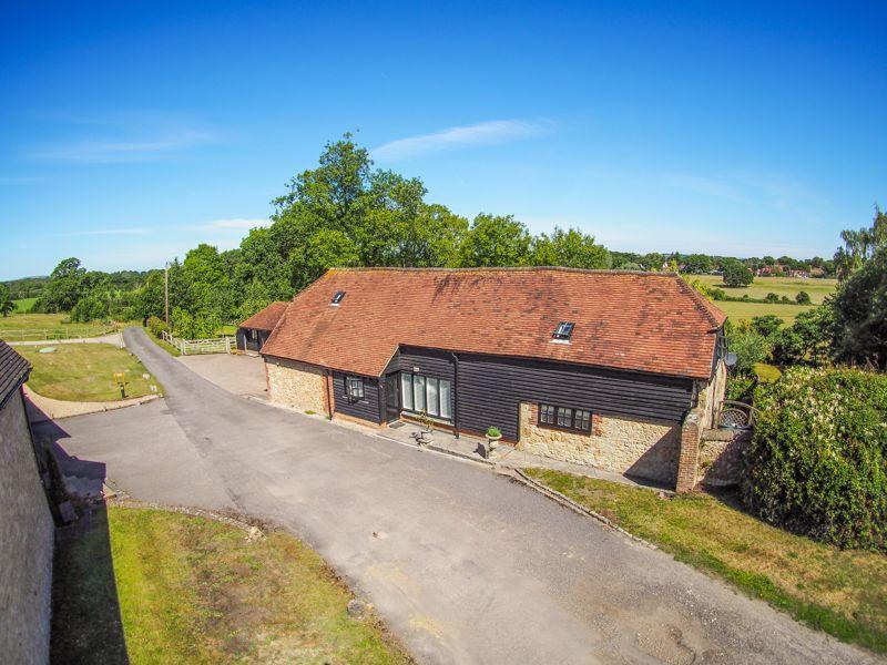 3 bedroom barn conversion for sale in Kithurst, Storrington, RH20