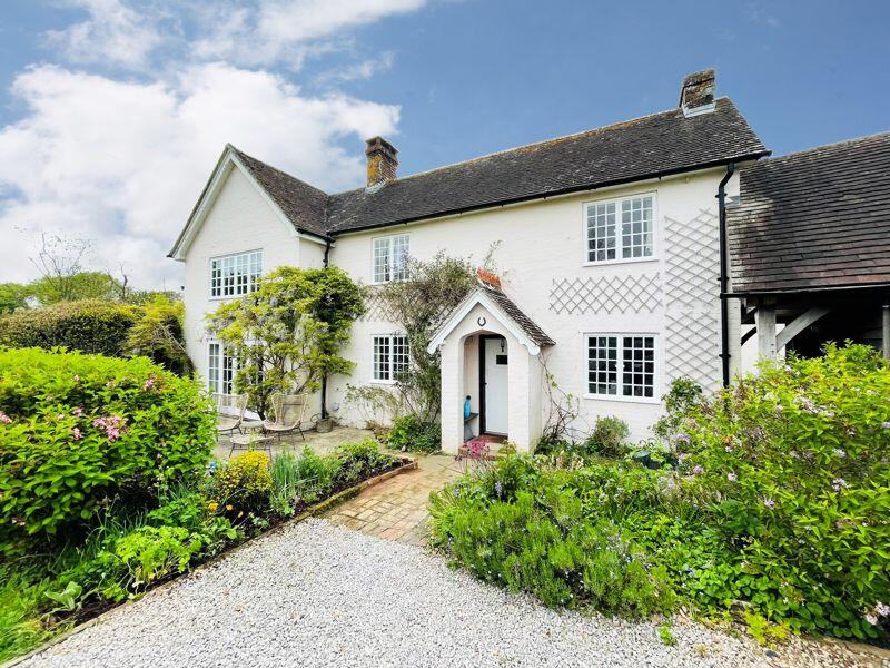 4 bedroom detached house for sale in Rural Henfield, BN5