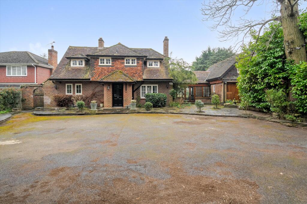 Main image of property: London Road, Sunningdale, Ascot, Berkshire, SL5