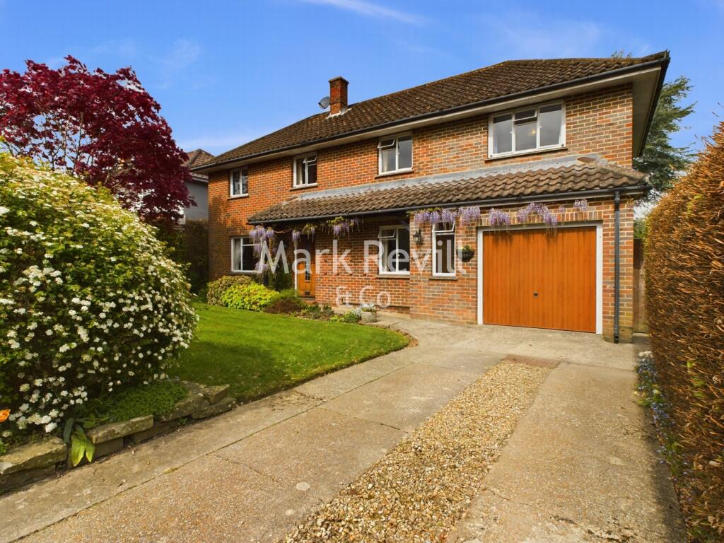 4 bedroom house for sale in William Allen Lane, Lindfield, RH16