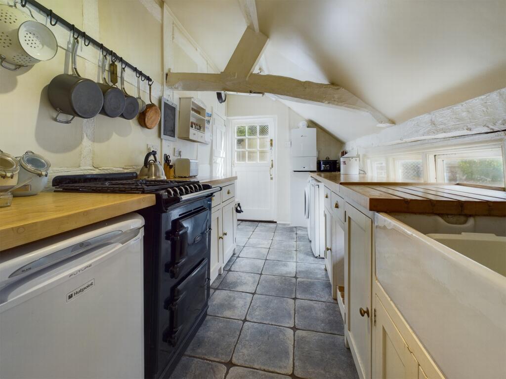 3 bedroom house for sale in Haywards Heath Road, RH17