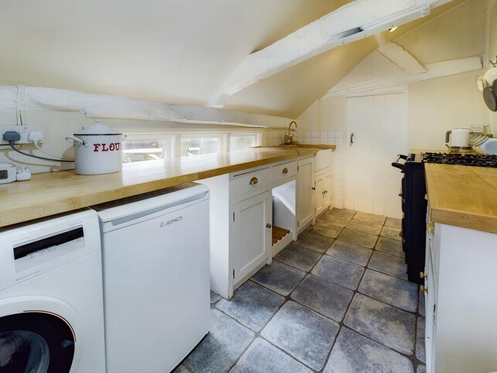 3 bedroom house for sale in Haywards Heath Road, RH17