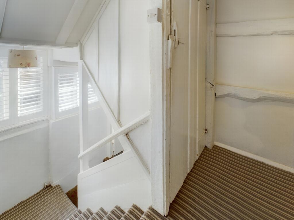 3 bedroom house for sale in Haywards Heath Road, RH17