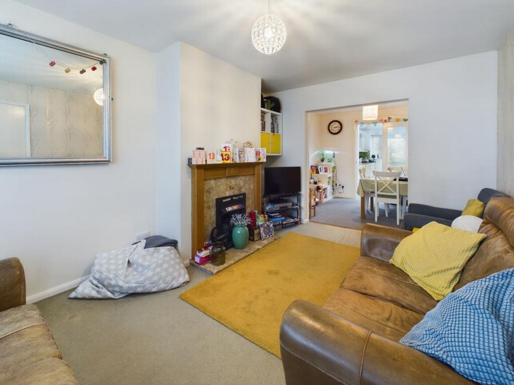 3 bedroom house for sale in Woodlands Road, Haywards Heath, RH16