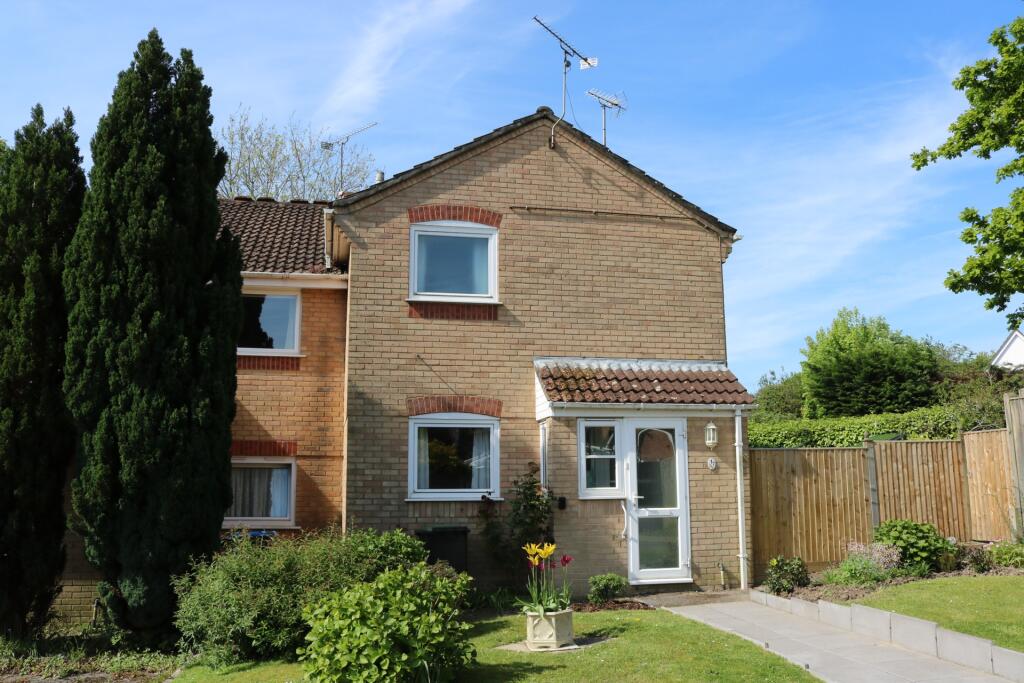 1 bedroom house for sale in Cedar Way, Haywards Heath, RH16