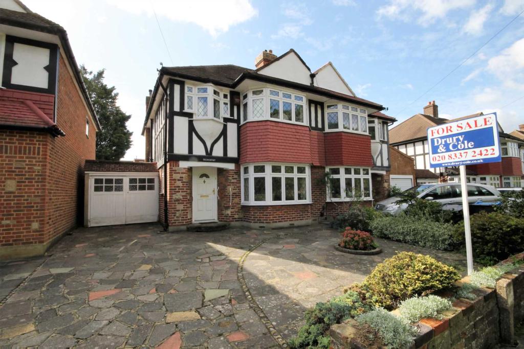 3 bedroom semidetached house for sale in Lower Morden Lane, Morden, SM4