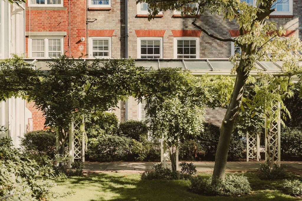 Main image of property: Elystan Street, Chelsea, SW3