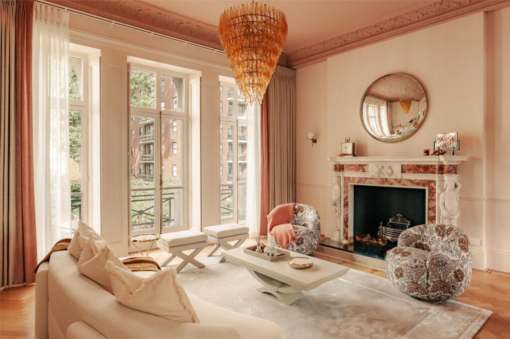 Main image of property: Ennismore Gardens, Knightsbridge, SW7