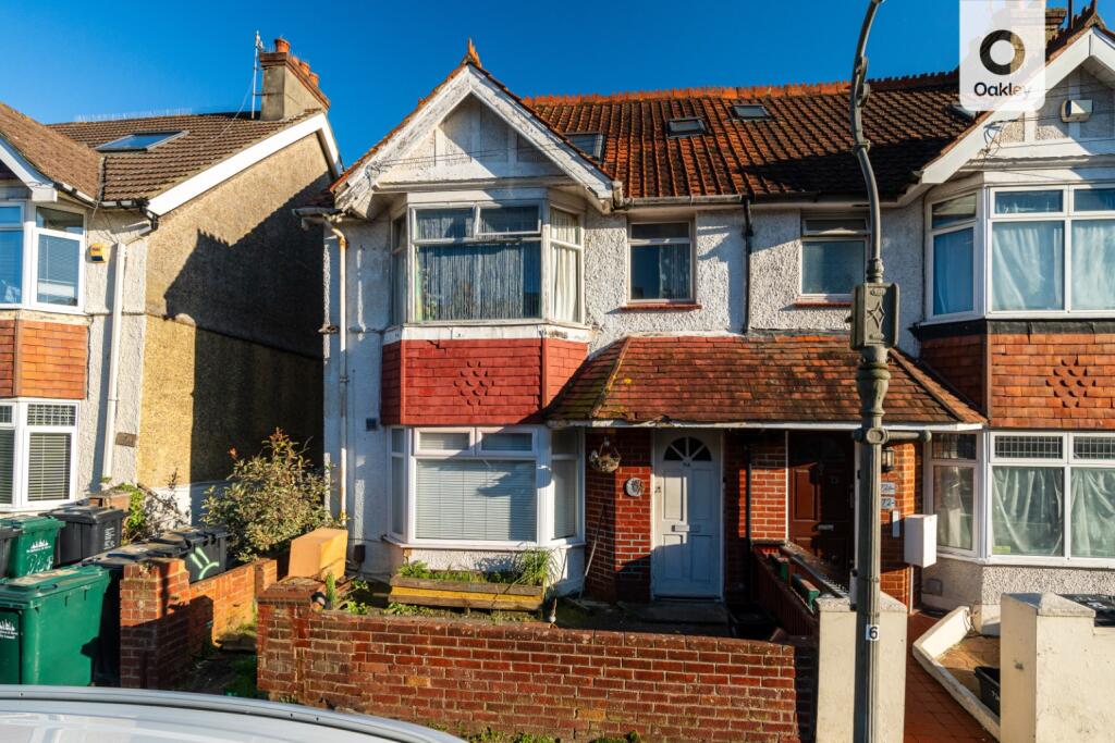 6 bedroom maisonette for sale in Hollingdean Terrace, Brighton, BN1