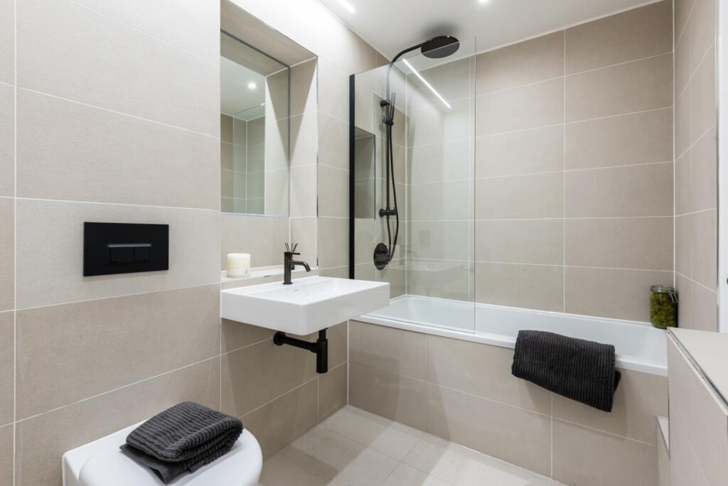 Additional property image - Gatsby Penthouse, ROX, Gloucester Place, Brighton