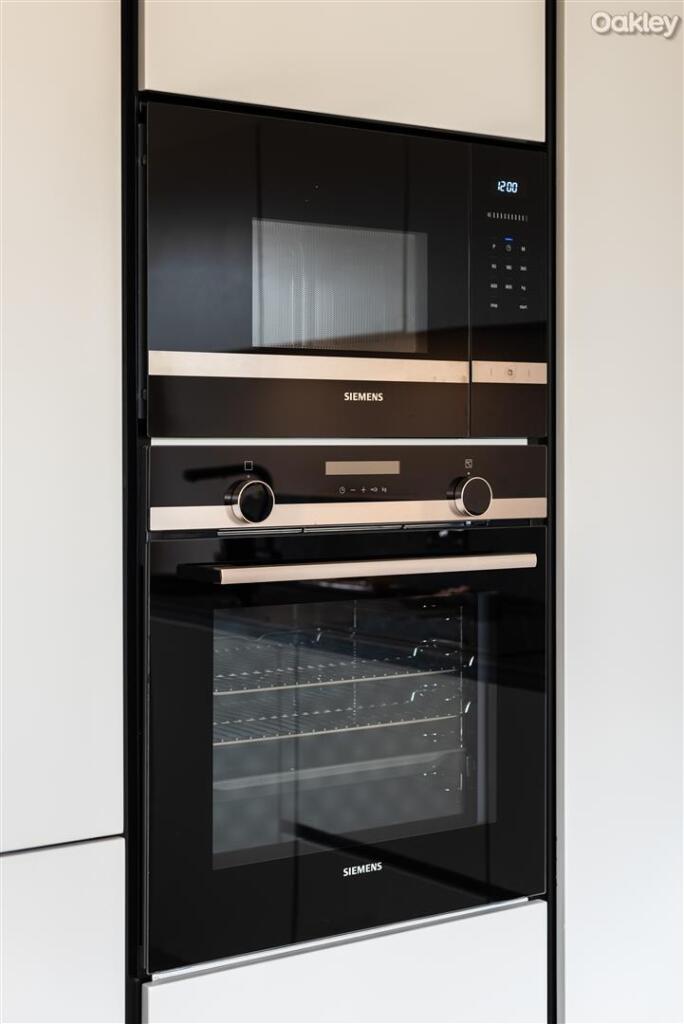 Additional property image - Gatsby Penthouse, ROX, Gloucester Place, Brighton