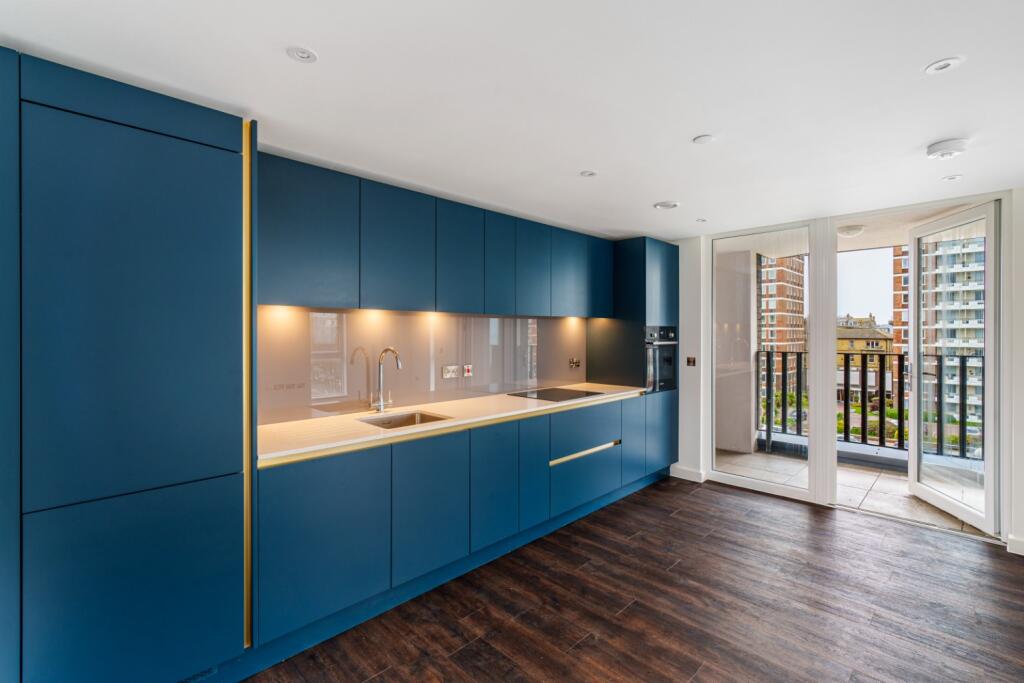 Additional property image - Grand Avenue West, Grand Avenue, Hove