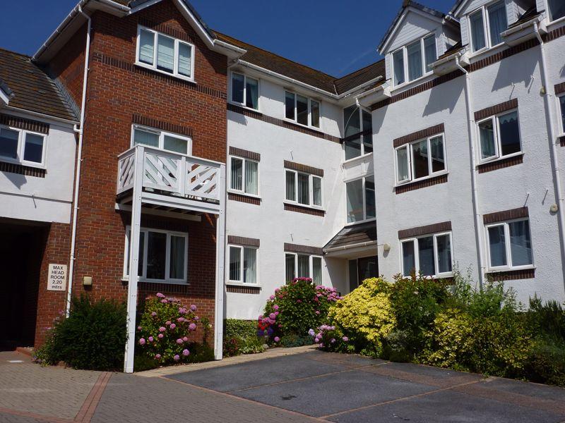 2 bedroom apartment for sale in Anning Road, Lyme Regis, DT7